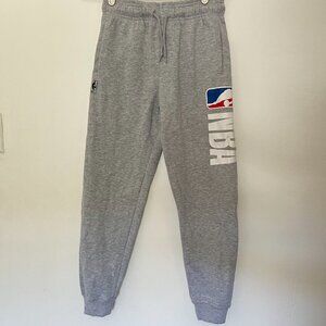 NBA Jogger Comfort Fit Elastic waistband. Kids Size : L (14/16)